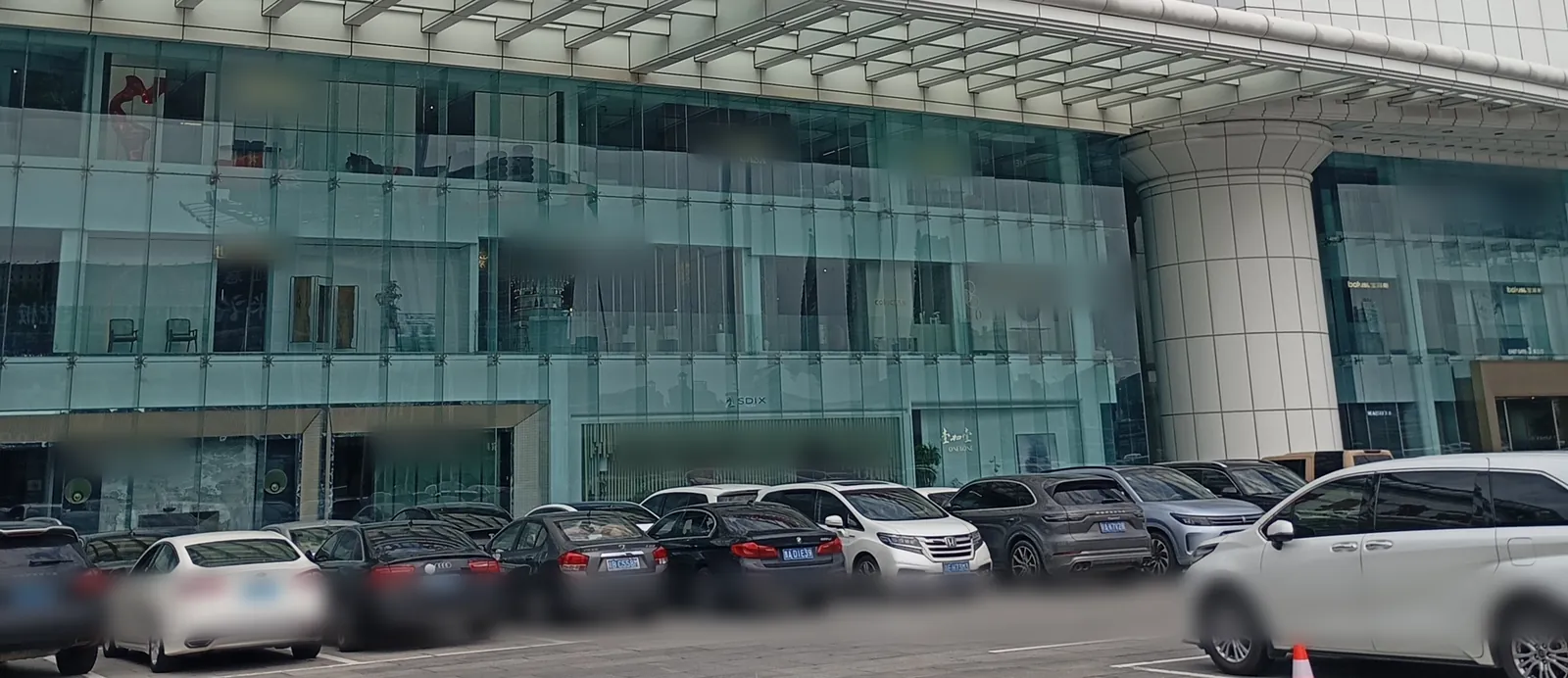 Vitrines de mobilier à Foshan, où nous sélectionnons nos fournisseurs de meubles